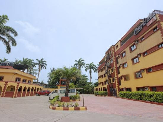 Фото Carliza Hotel Apapa