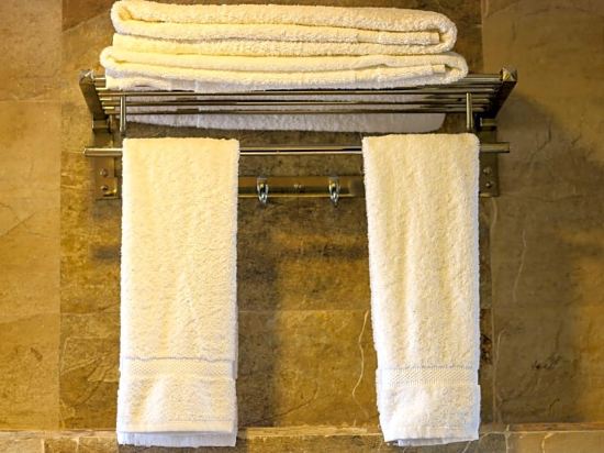 Фото Norbulinka Boutique Hotel