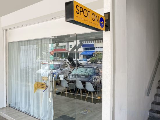 Фото Oyo 89809 Sogor Girls Dormitory