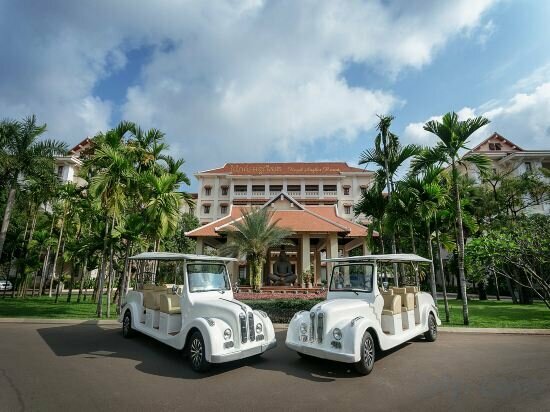 Hotel Royal Angkor Resort, Siem Reap, photo