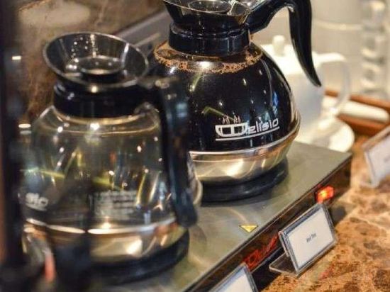 Фото Chillax Heritage Hotel