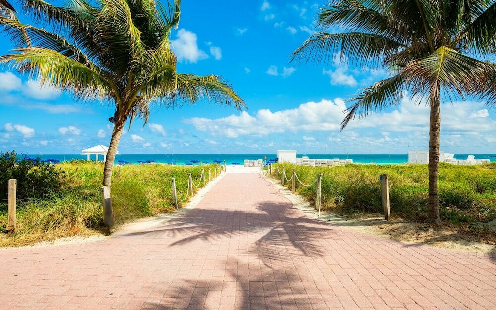 Фото The Villa Casa Casuarina