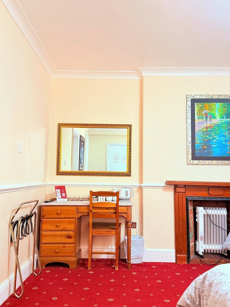 Фото Europa House Hotel