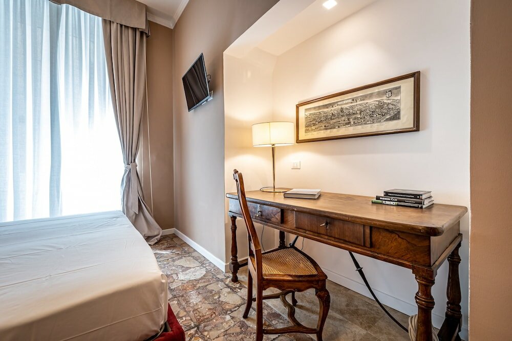 Фото Cerretani Palace Luxury B&b