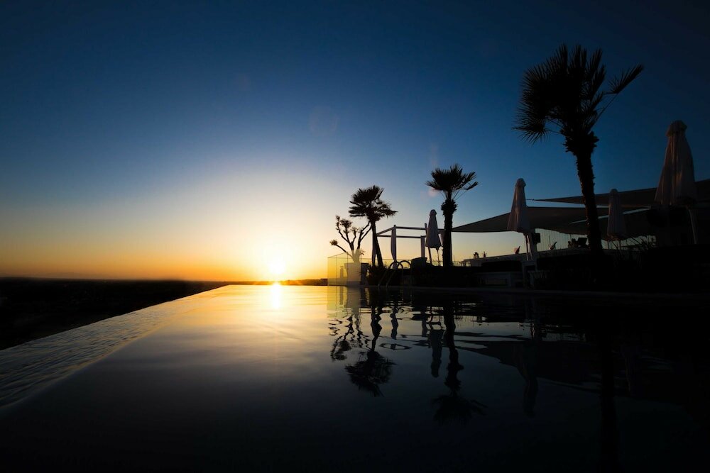 Фото Отель Napa Suites