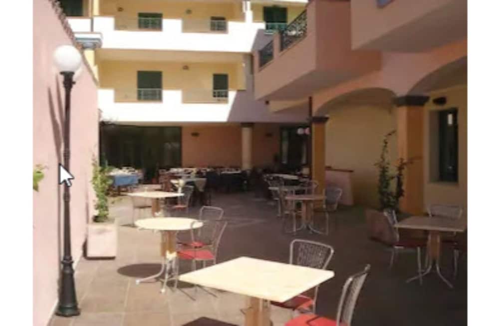 Фото Hotel Baia Marina