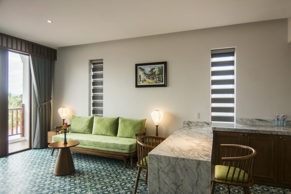 Фото Vinh Hung Old Town Hotel