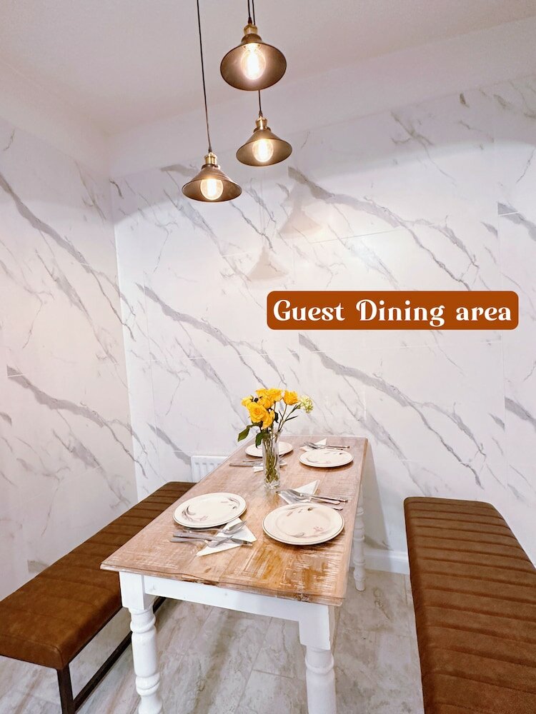 Фото Rayrigg Villa Guest House