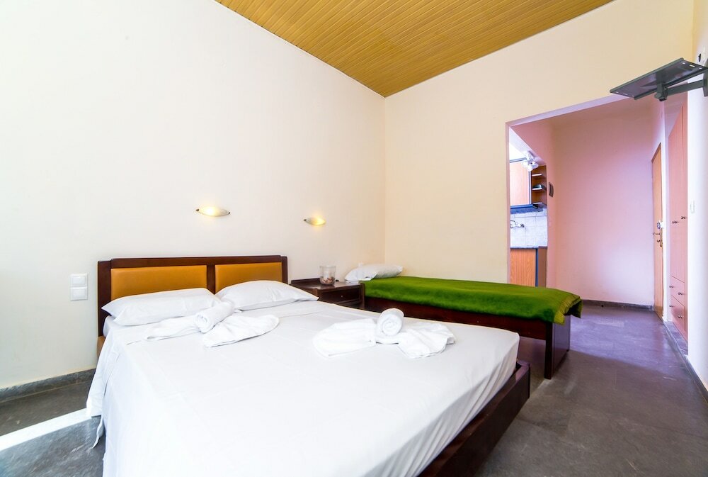 Фото Ambrosia Hotel