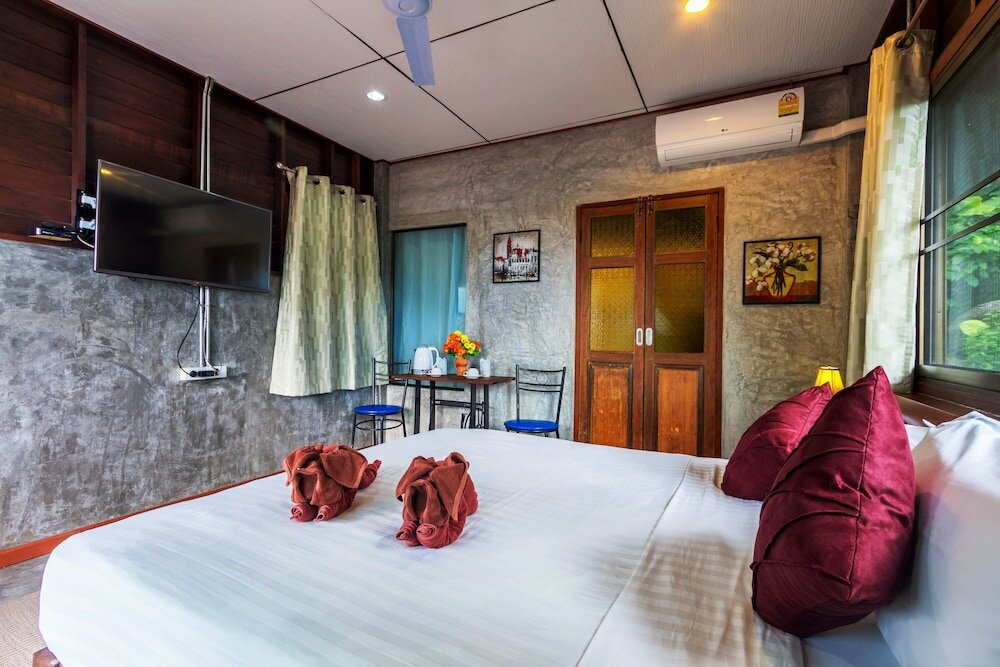 Фото Kanya Cozy Bungalows Kata Beach