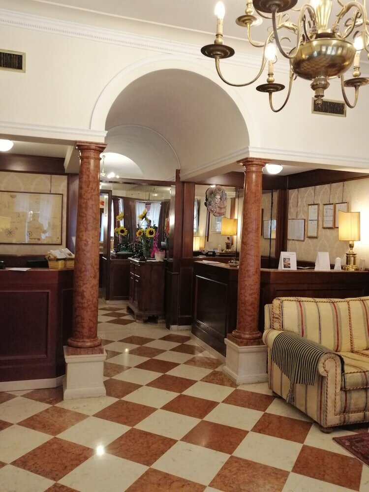 Фото Hotel Falier