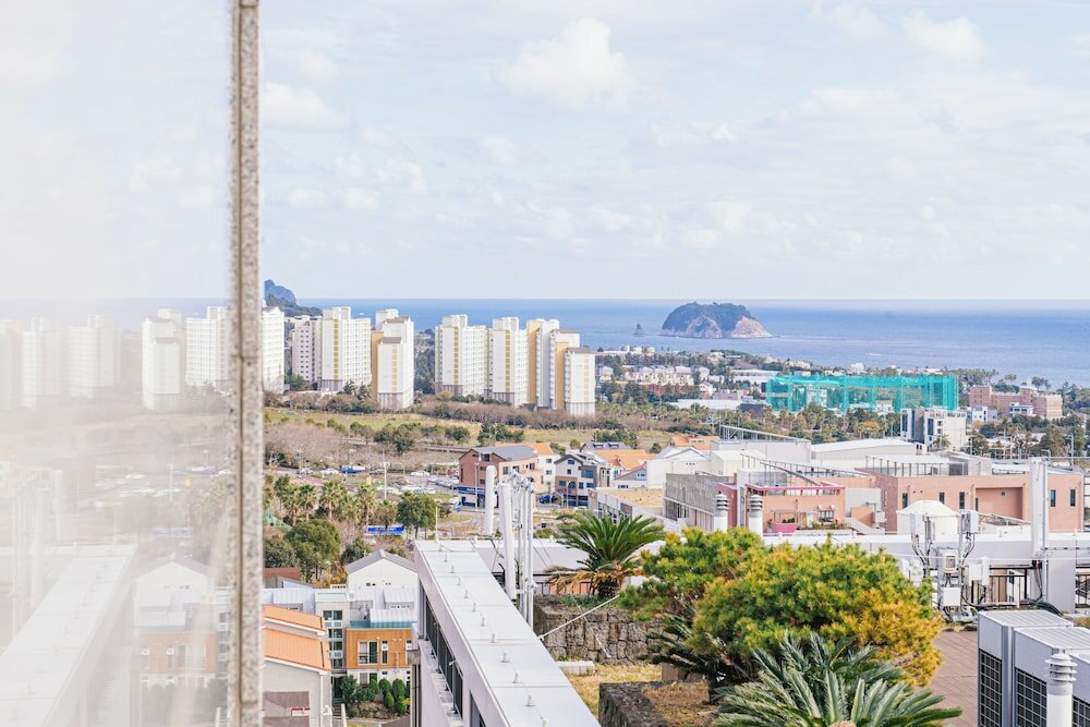 Фото Tamara Jeju Hotel