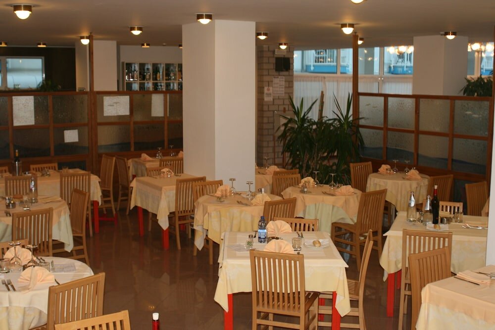 Фото Hotel Ambra