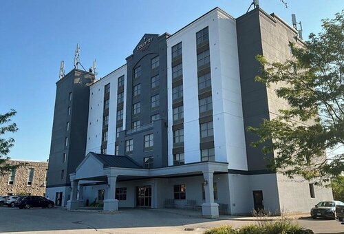 Внешний вид отеля Country Inn & Suites by Radisson, Niagara Falls, On в Ниагара-Фолсе, фото 3
