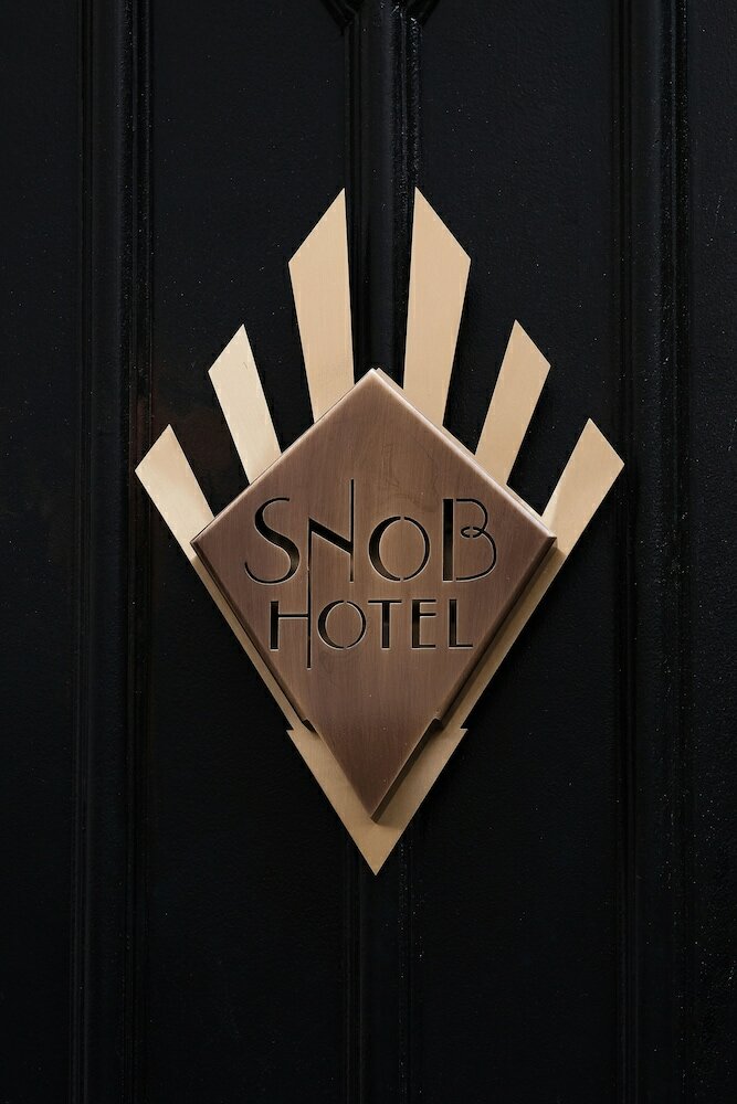 Фото Snob Hotel 