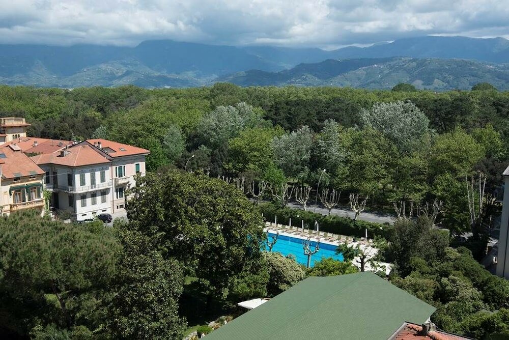 Фото Grand Hotel Royal