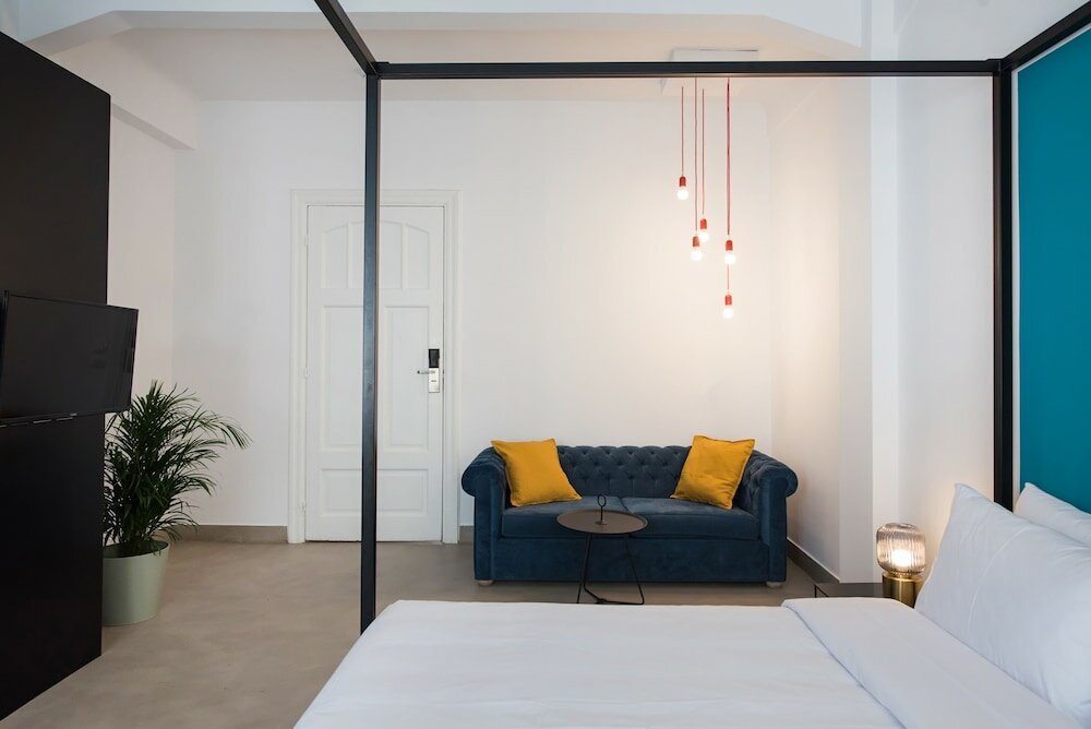 Фото MONK Monastiraki Suites