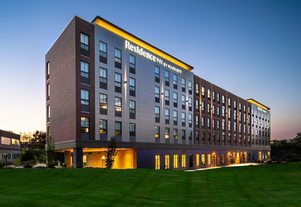 Hotel Fairfield Inn & Suites by Marriott Boston Waltham, Waltham, photo