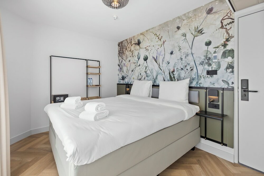 Фото Dutch Design Hotel Vondelpark