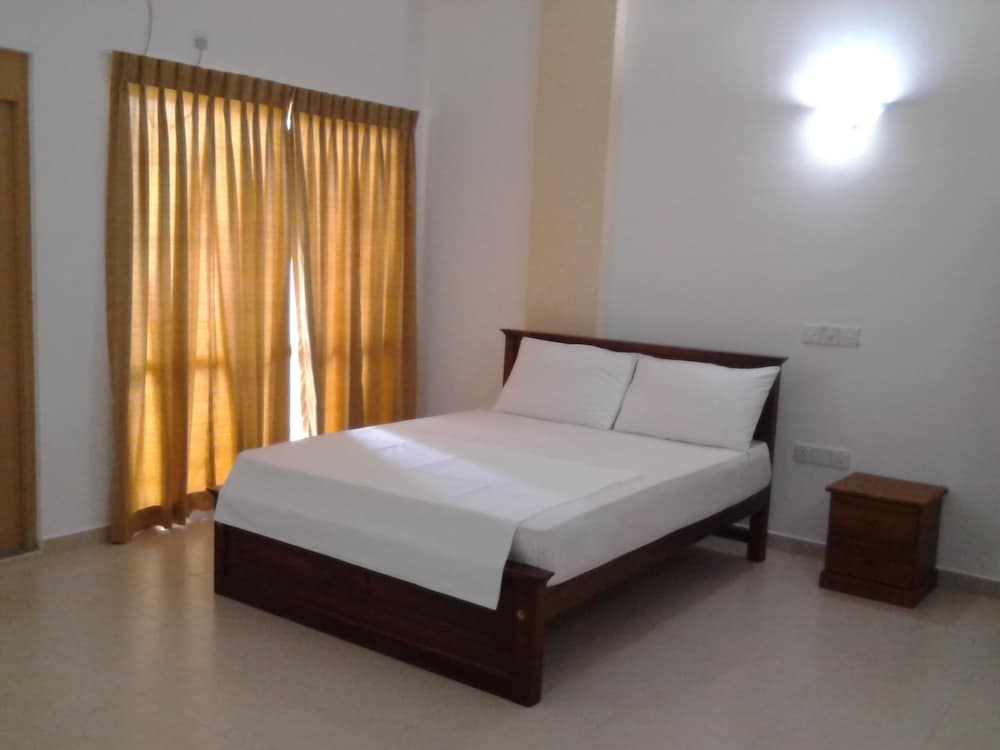 Фото Hotel Oviya