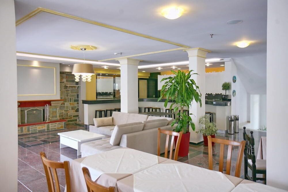 Фото Theofilos Classic Hotel