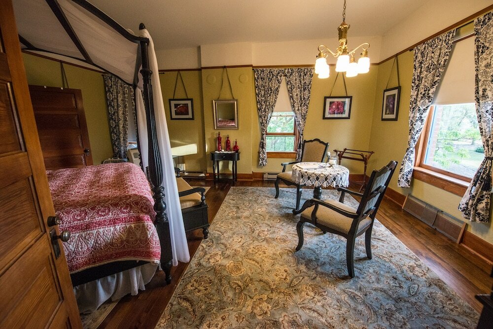 Фото Balch Hotel