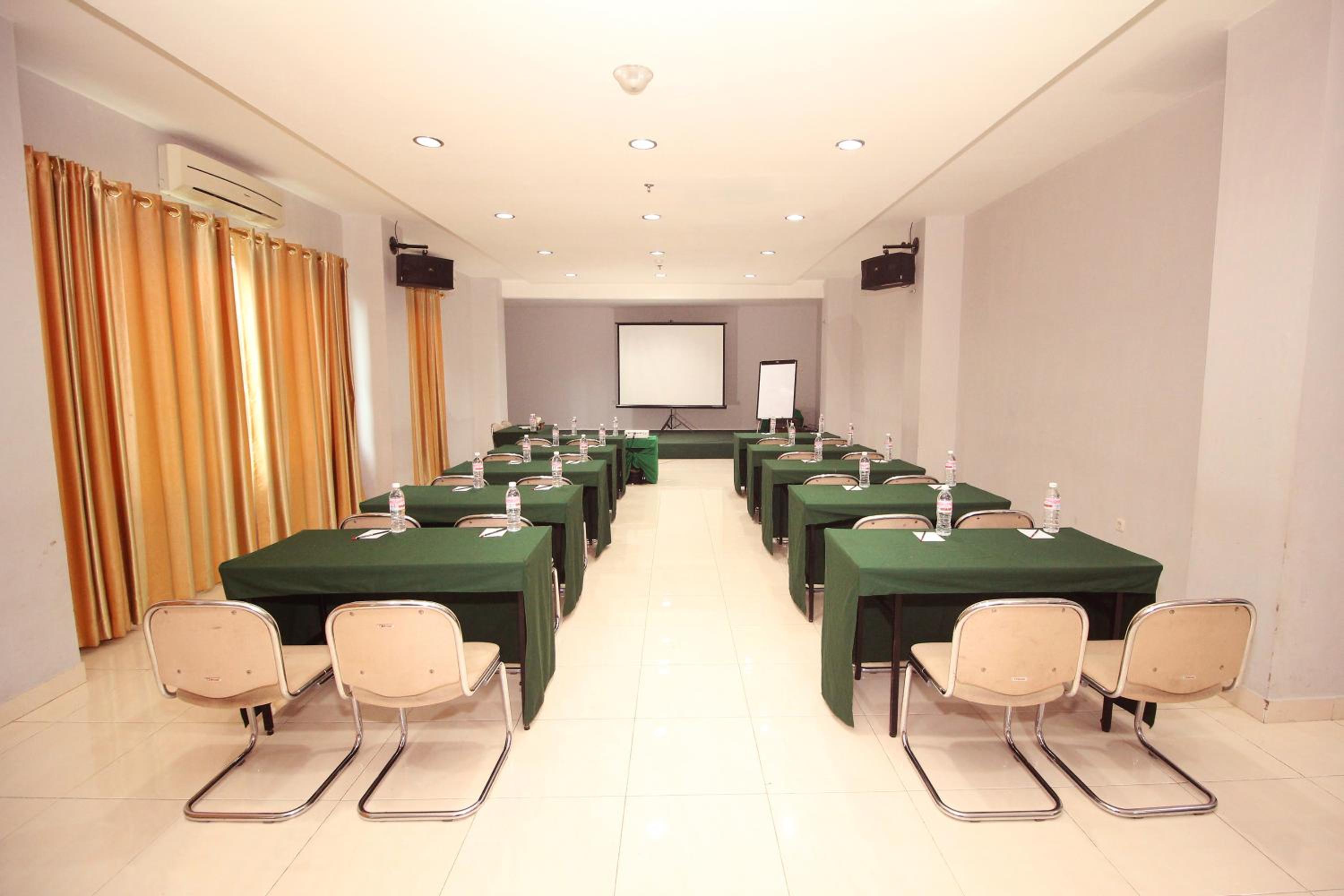 Фото Hotel Astoria