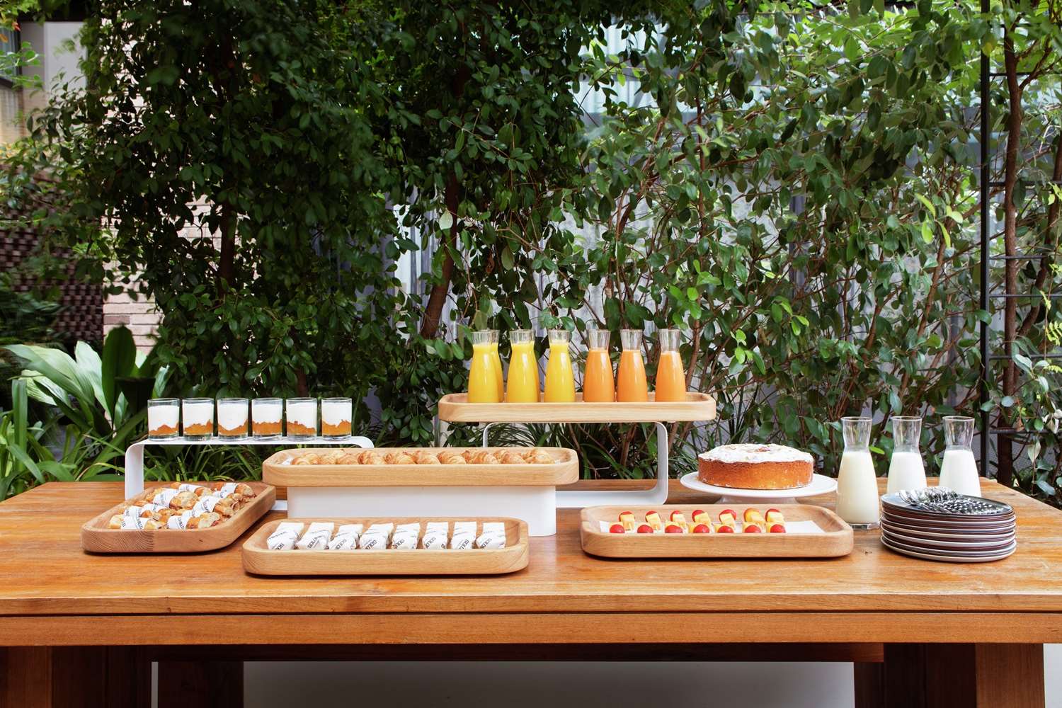 Фото Alexandra Barcelona Hotel, Curio Collection by Hilton