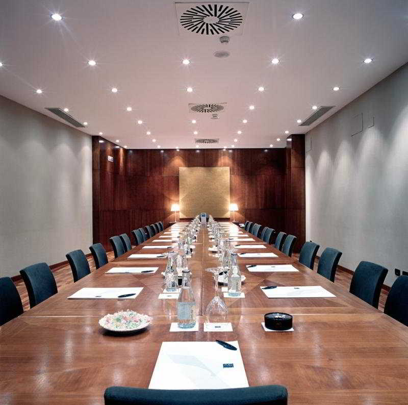 Фото B&b Hotel Zaragoza Los Enlaces Estacion