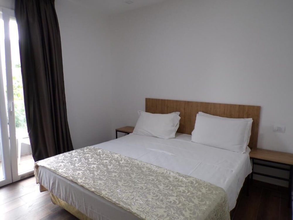 Фото Hotel Nord Est