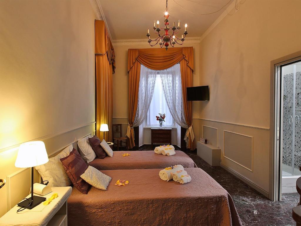 Фото Alibrandi Palace