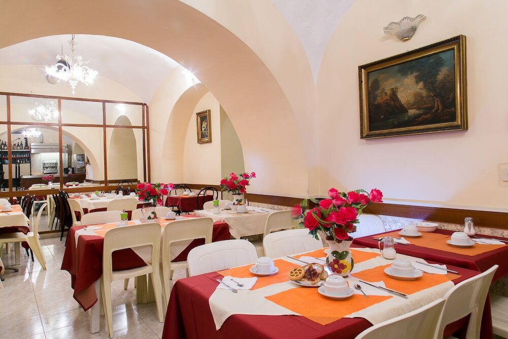 Фото Hotel Altavilla Dieci	