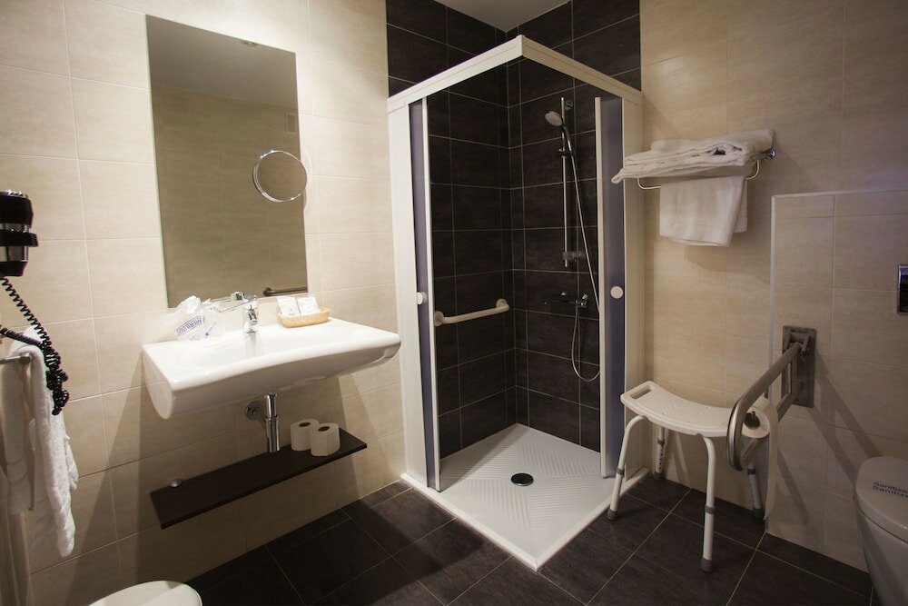 Фото Hotel Sirimiri