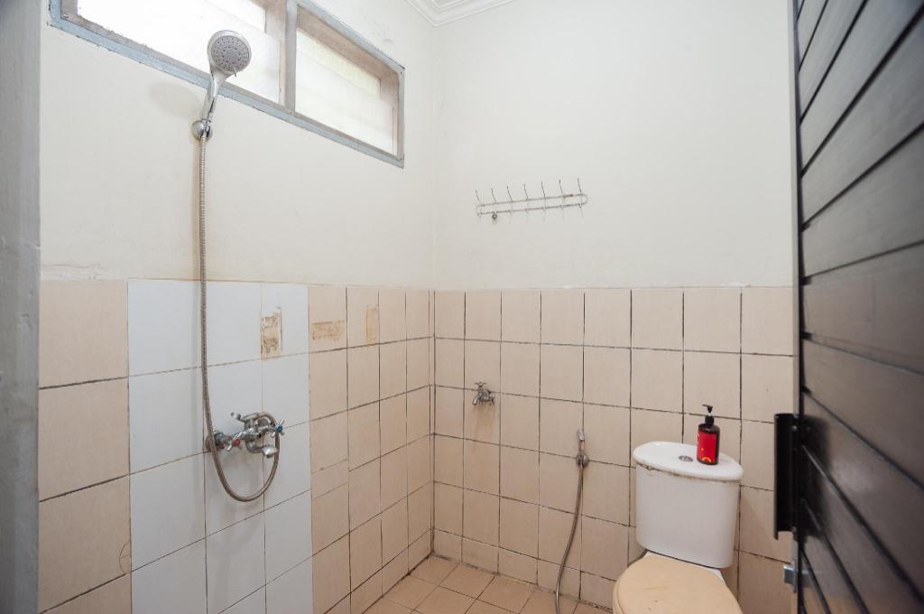 Фото RedDoorz Plus near Rs Pmi Bogor