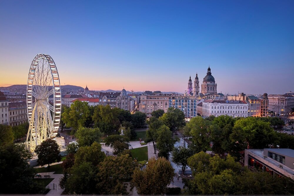 Фото The Ritz-Carlton, Budapest