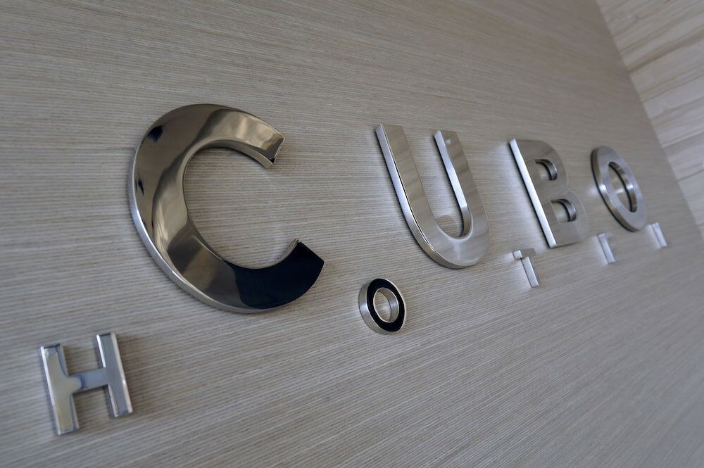 Фото Cubo Hotel