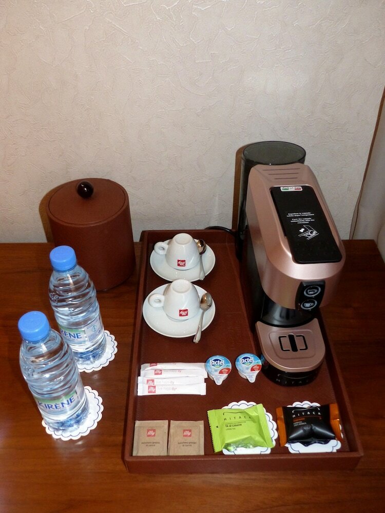 Фото Days Hotel and Suites by Wyndham Dakar