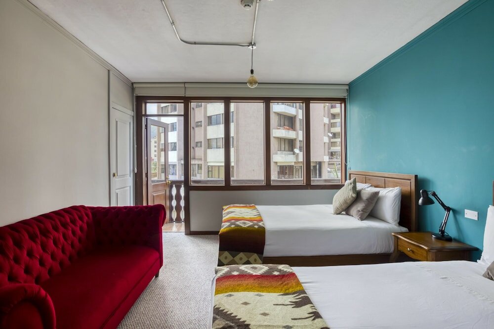 Фото Selina Quito