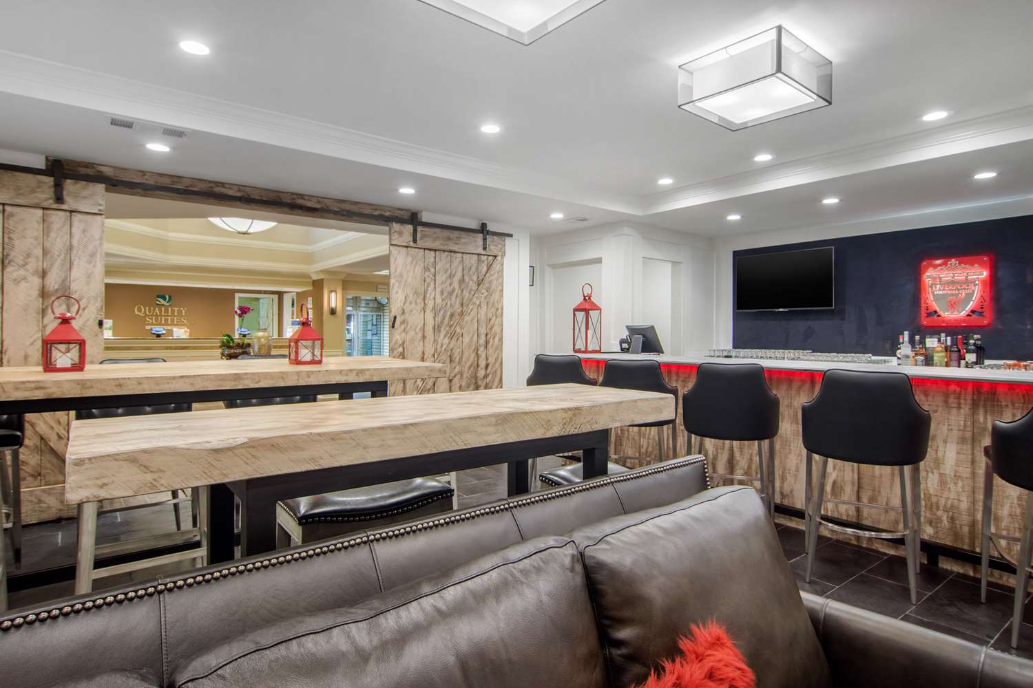 Фото Quality Suites Atlanta Buckhead Village North