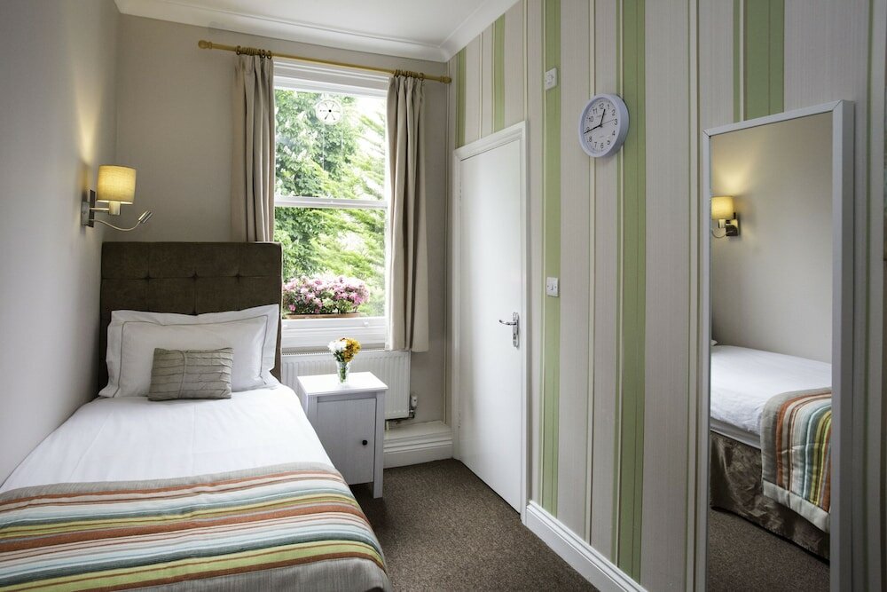 Фото Primrose Guest House