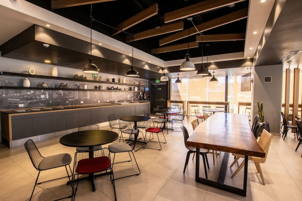 Фото Ibis Tijuana Zona Rio