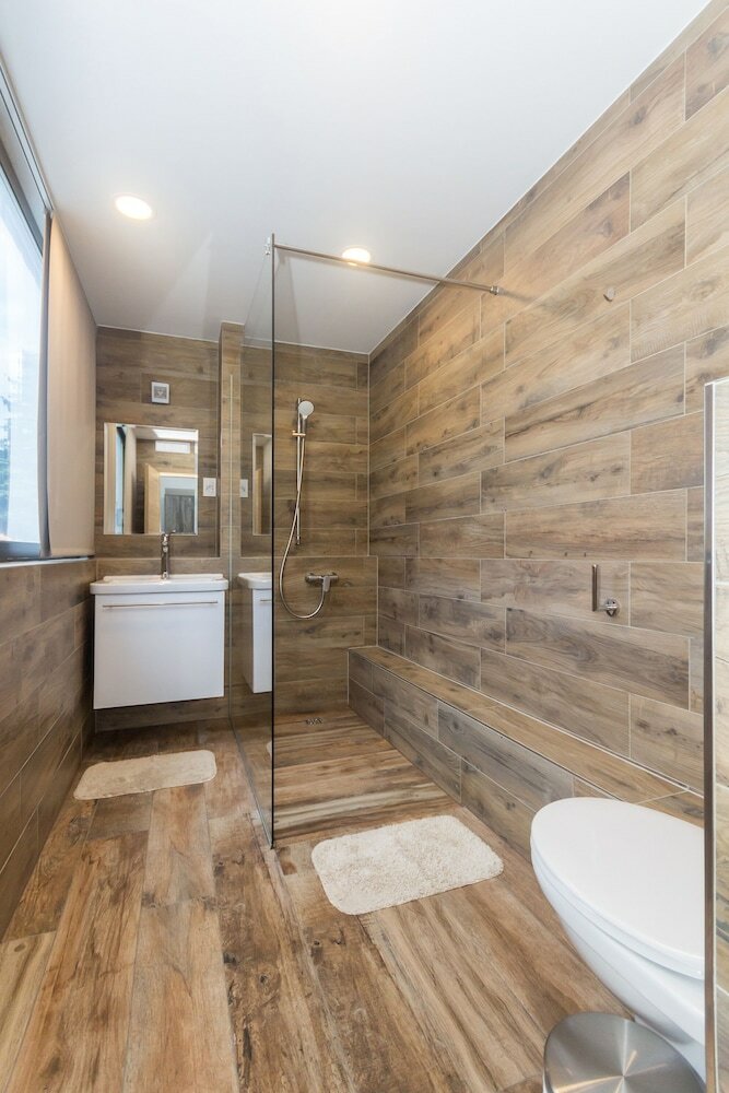 Фото Apinelo Tower Rooms