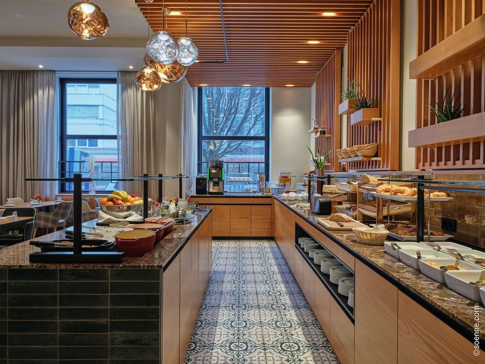 Фото Dorint City-Hotel Salzburg