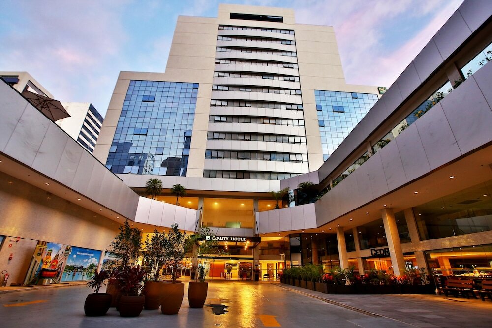 Фото Quality Hotel & Suites Sao Salvador