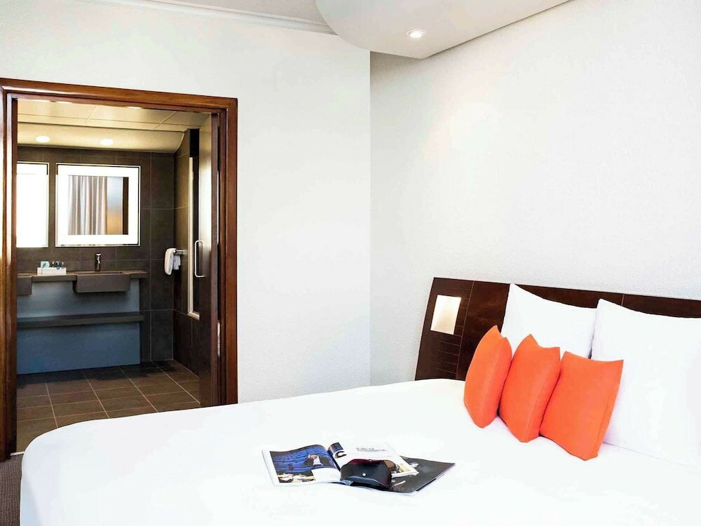 Фото Novotel Grenoble Centre