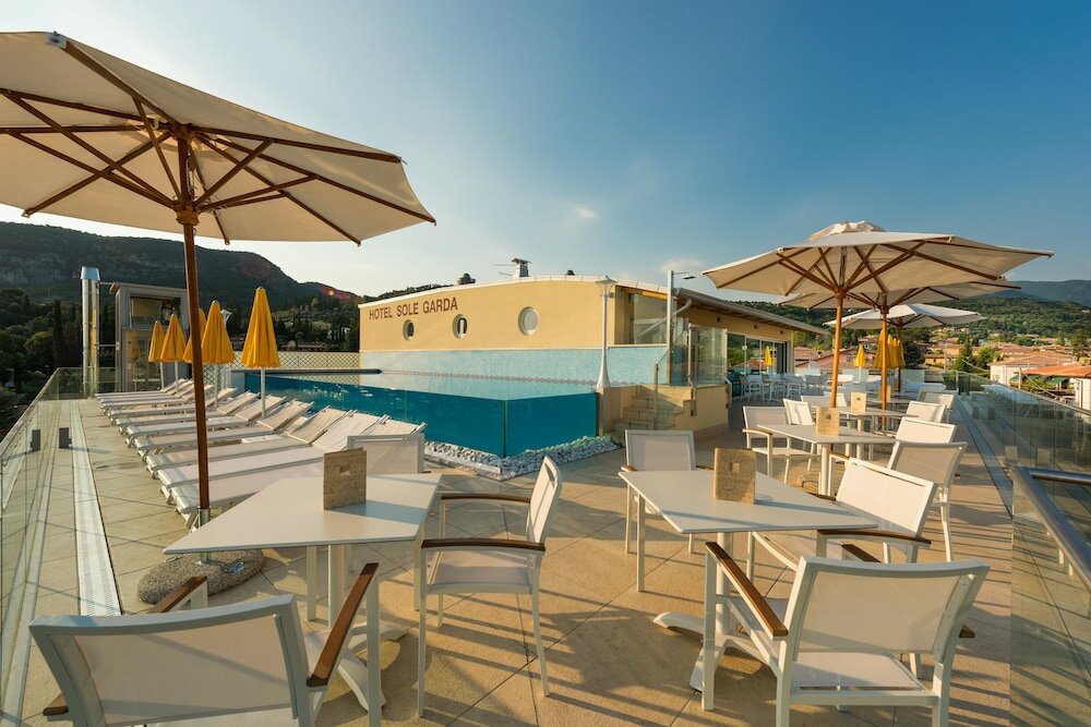 Фото Sky Pool Hotel Sole Garda