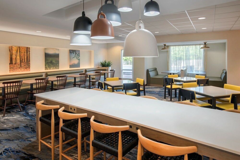 Фото Fairfield Inn & Suites Watertown Thousand Islands