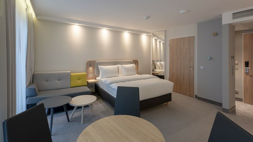 Фото Holiday Inn Express Offenbach, an Ihg Hotel