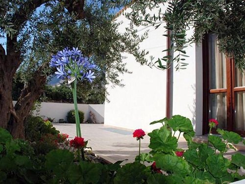 Внешний вид отеля B&b al Cantuccio в Сан-Вито-Ло-Капо, фото 5