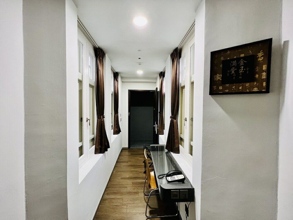 Фото Bliss Hotel Singapore